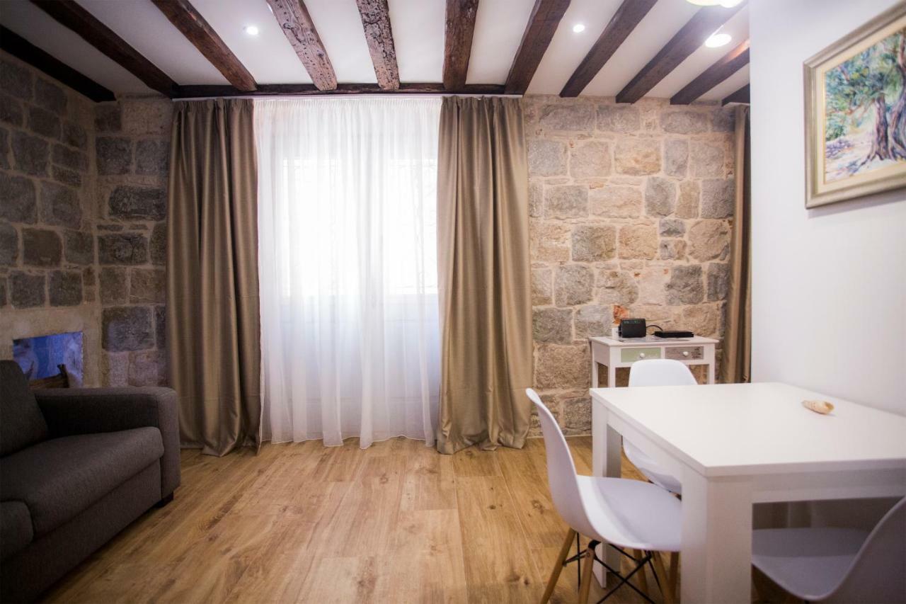 Studio Apartman Ana Сплит Екстериор снимка